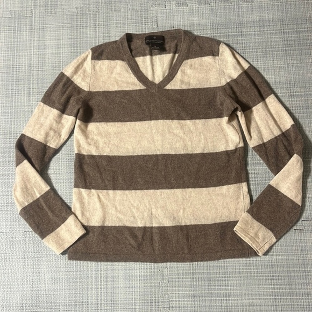 Fenn Wright Manson 2 ply cashmere sweater